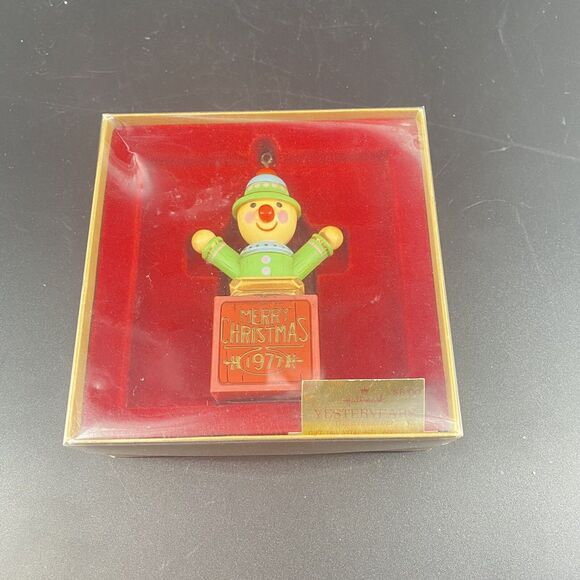 Ornament Hallmark Tree Trimmer Collection Jack in the Box Yesteryear 1977 - Picture 3 of 5